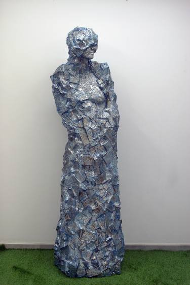 Original Women Sculpture by Lele De Bonis