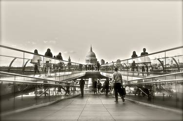 Millennium Bridge thumb