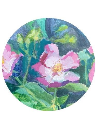 Mountain rose (on circular canvas) thumb