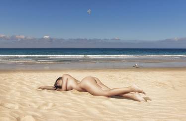 Nude woman sunbathing - Limited Edition of 3 thumb