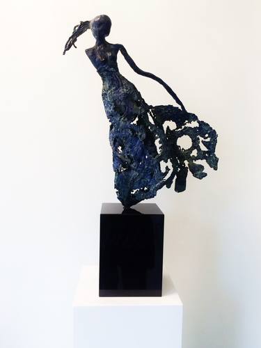 Original Women Sculpture by Saïda Goriya