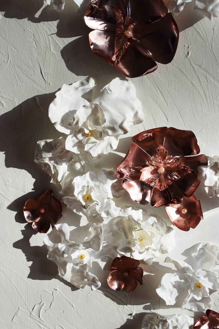 Original Floral Sculpture by Anna Sidi-Yacoub