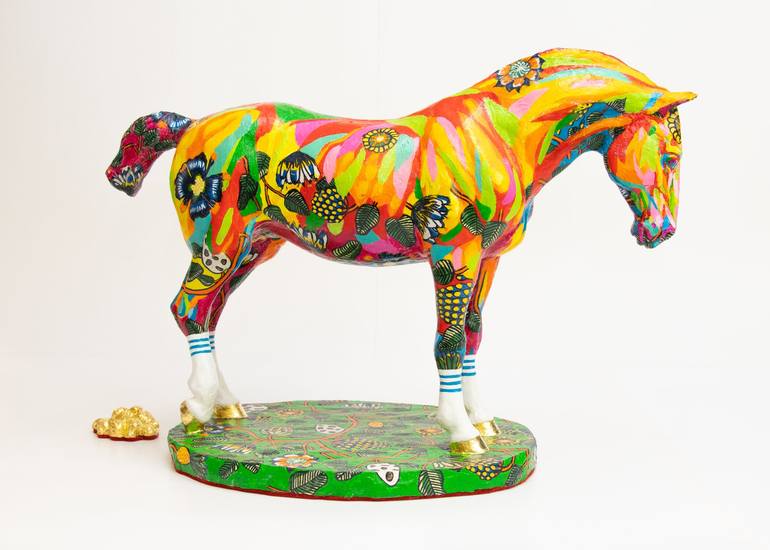 Original Figurative Horse Sculpture by Lara Ješe