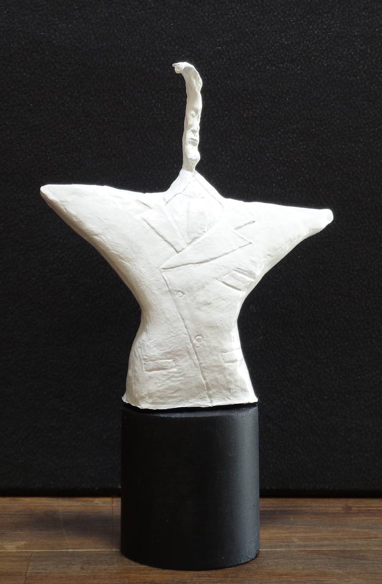 Original Abstract People Sculpture by Franco Iturraspe