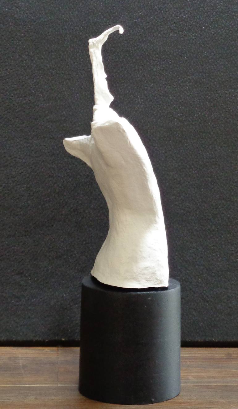 Original Abstract People Sculpture by Franco Iturraspe