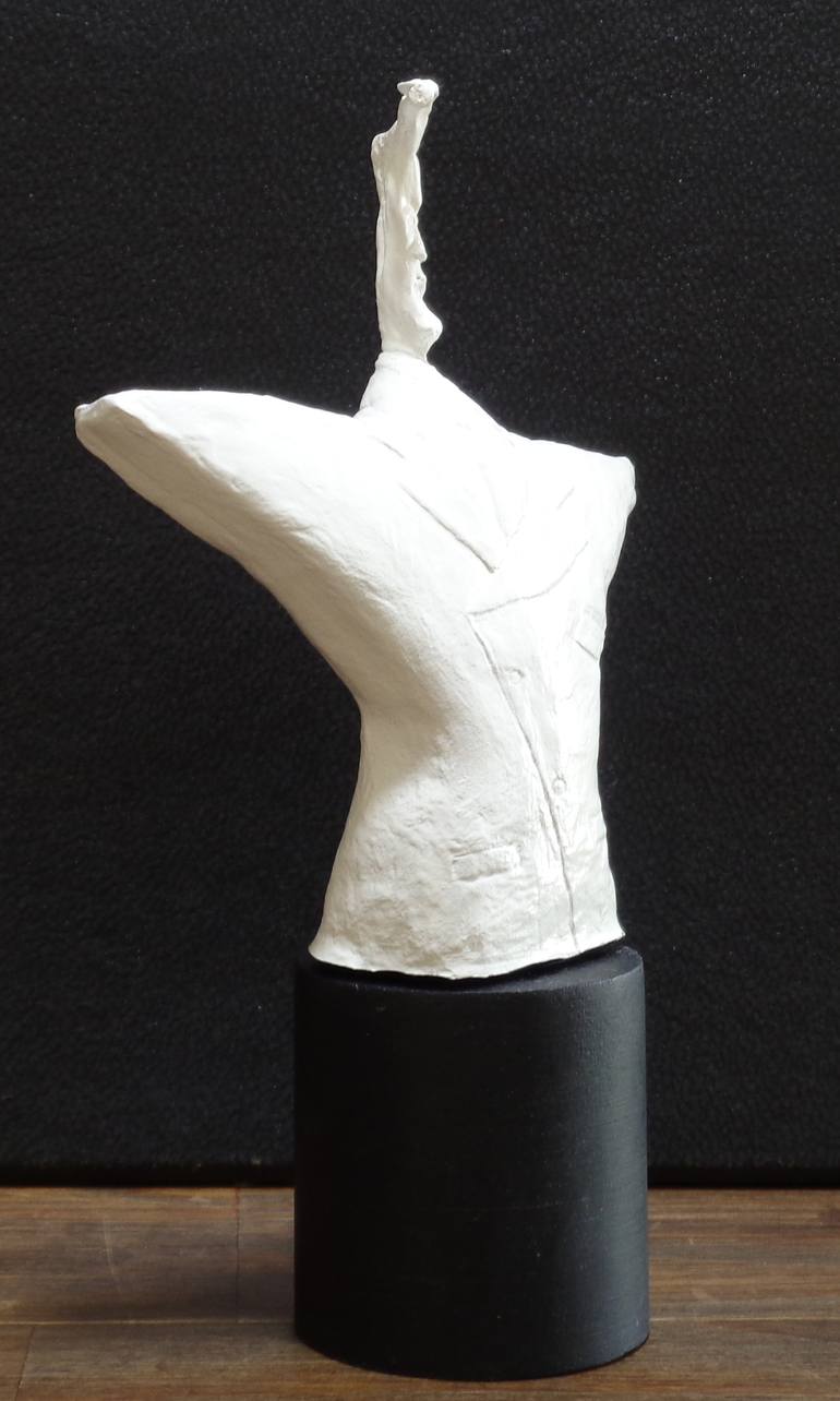 Original Abstract People Sculpture by Franco Iturraspe