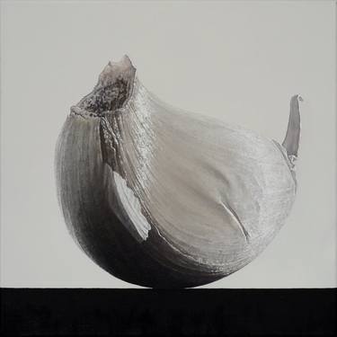 Clove of Garlic 3 thumb