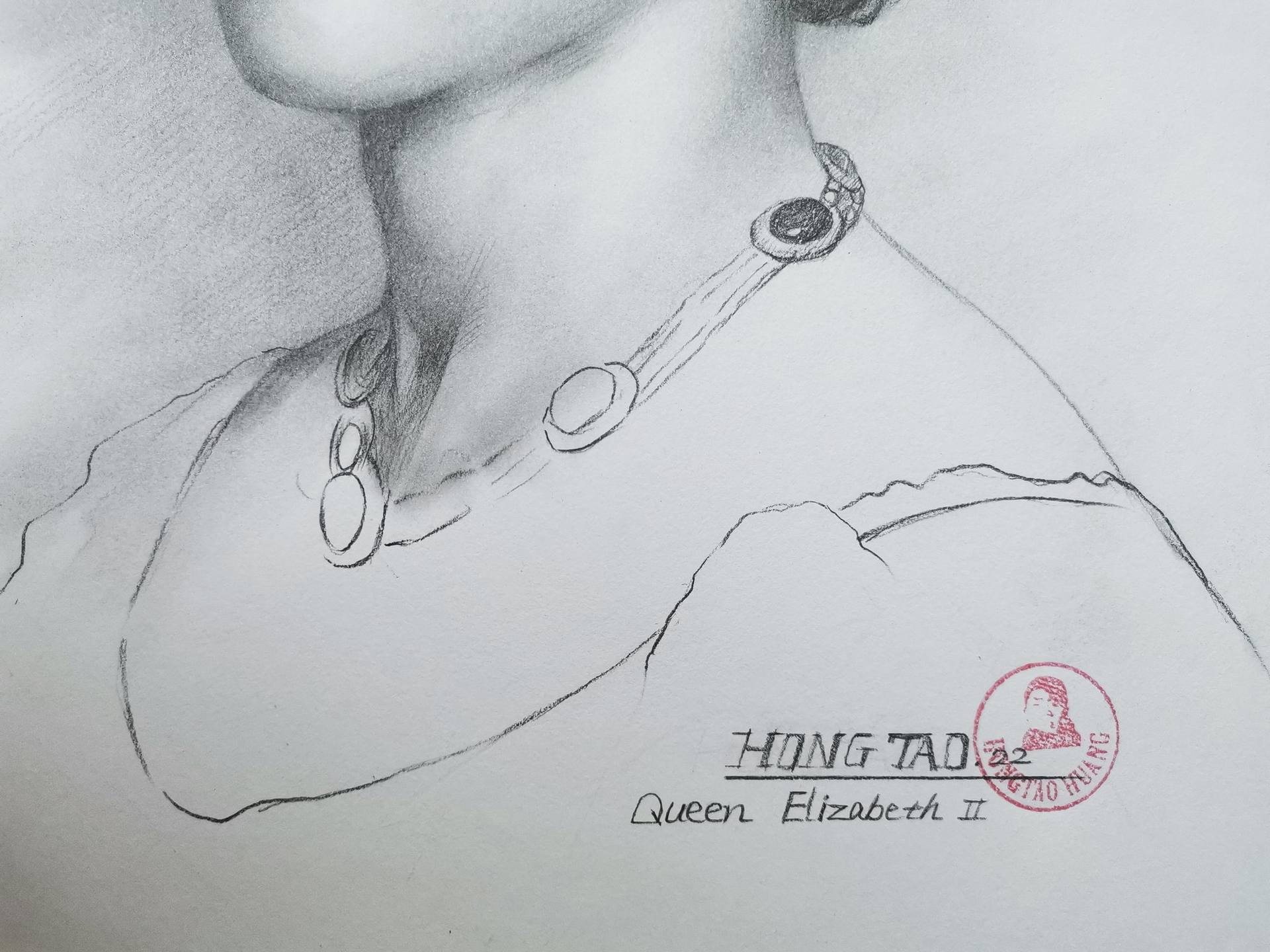 chain pencil drawing