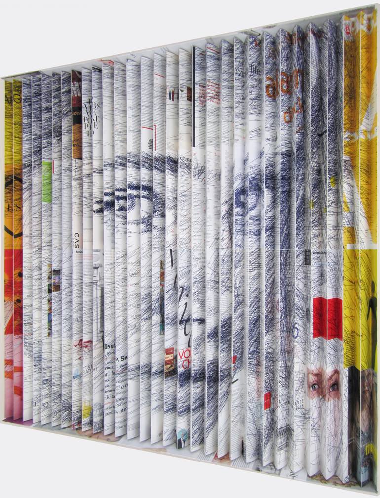 Original Pop Culture/Celebrity Sculpture by Paola Bazz