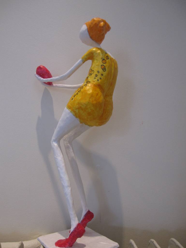 Original Figurative Love Sculpture by Viviana Gomez
