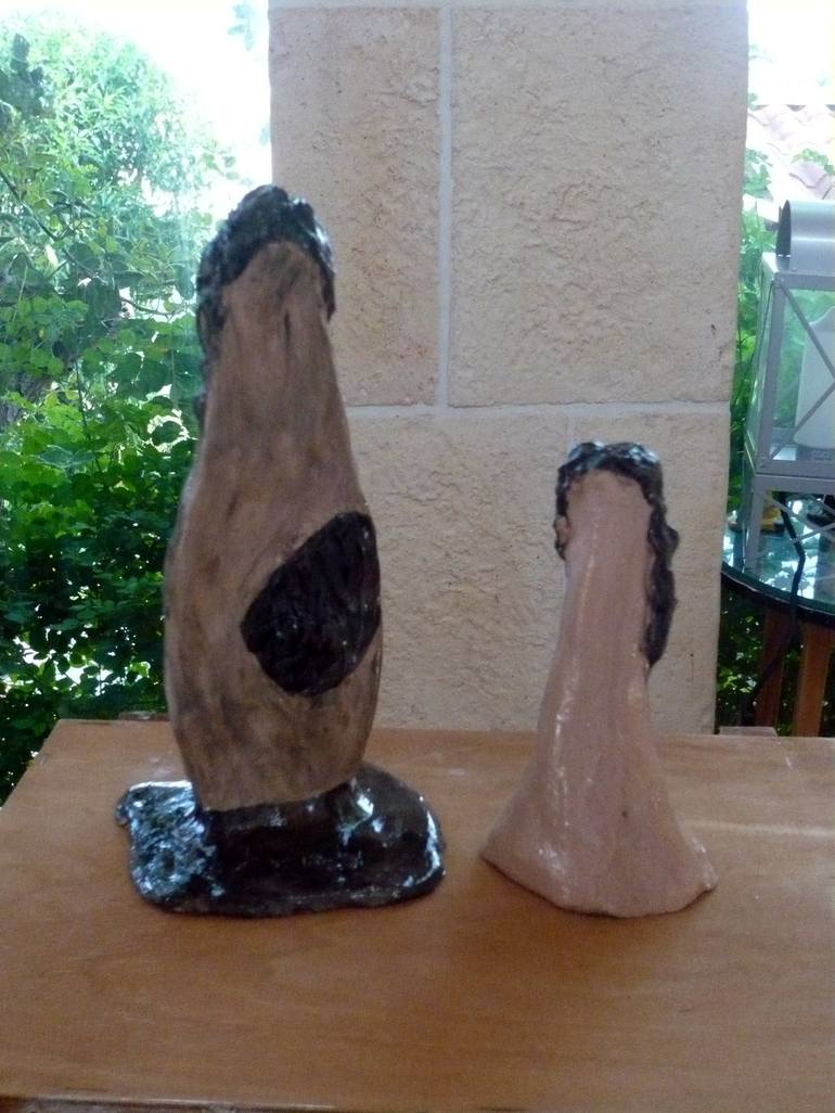 Original Figurative People Sculpture by Concha Flores Vay