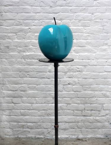 Blue Apple thumb