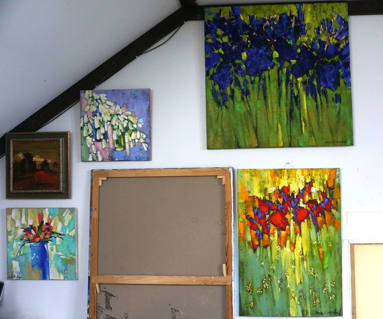 Original Expressionism Floral Painting by Anastasiia Kraineva
