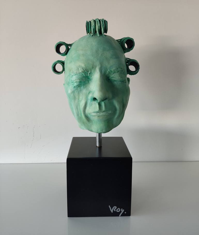 Original People Sculpture by Mar Vázquez-Roy