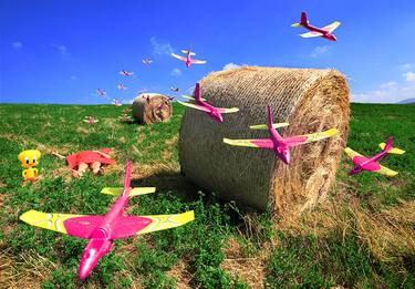 Air attack to hay bales and collateral damages thumb