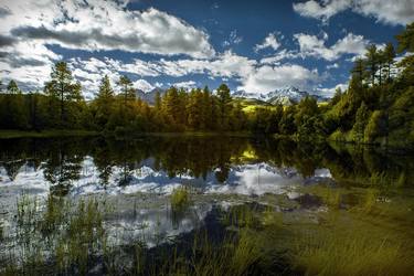 Reflection on a Colorado Pond thumb