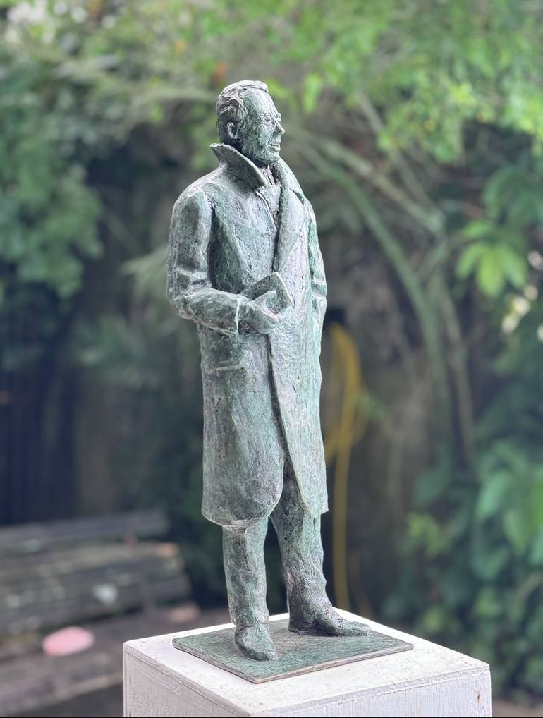 Original Figurative People Sculpture by Edgar Duvivier