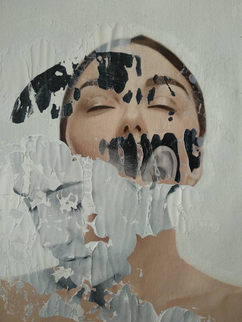 Original Figurative Body Painting by Raúl Lara