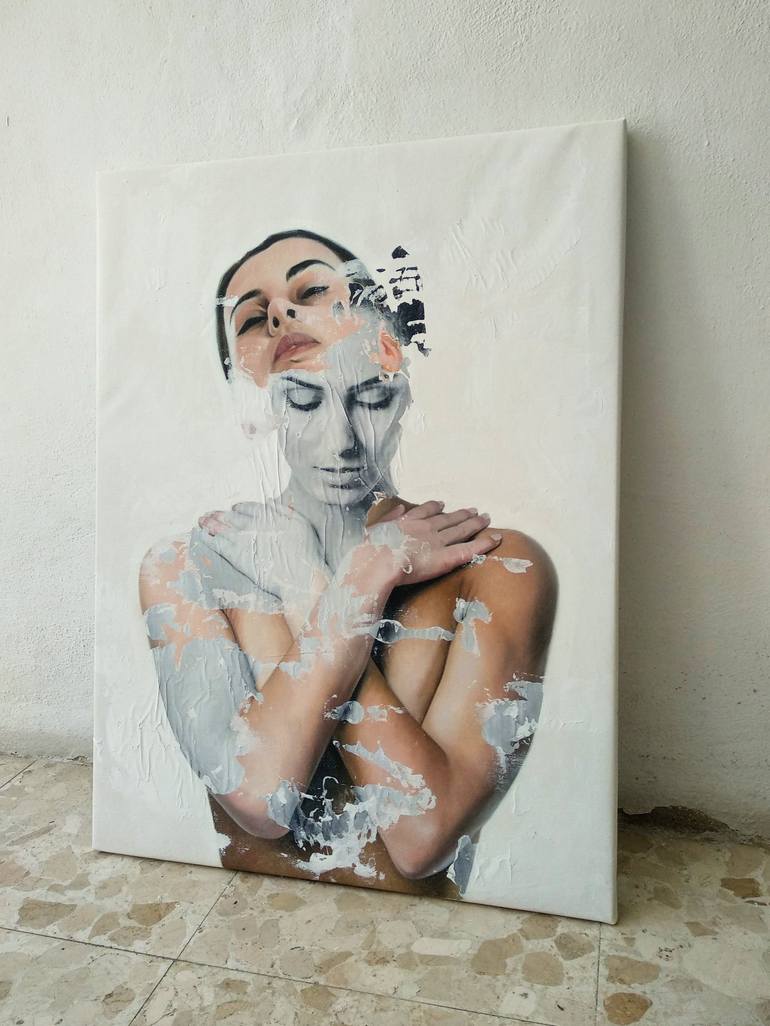 Original Figurative Body Painting by Raúl Lara