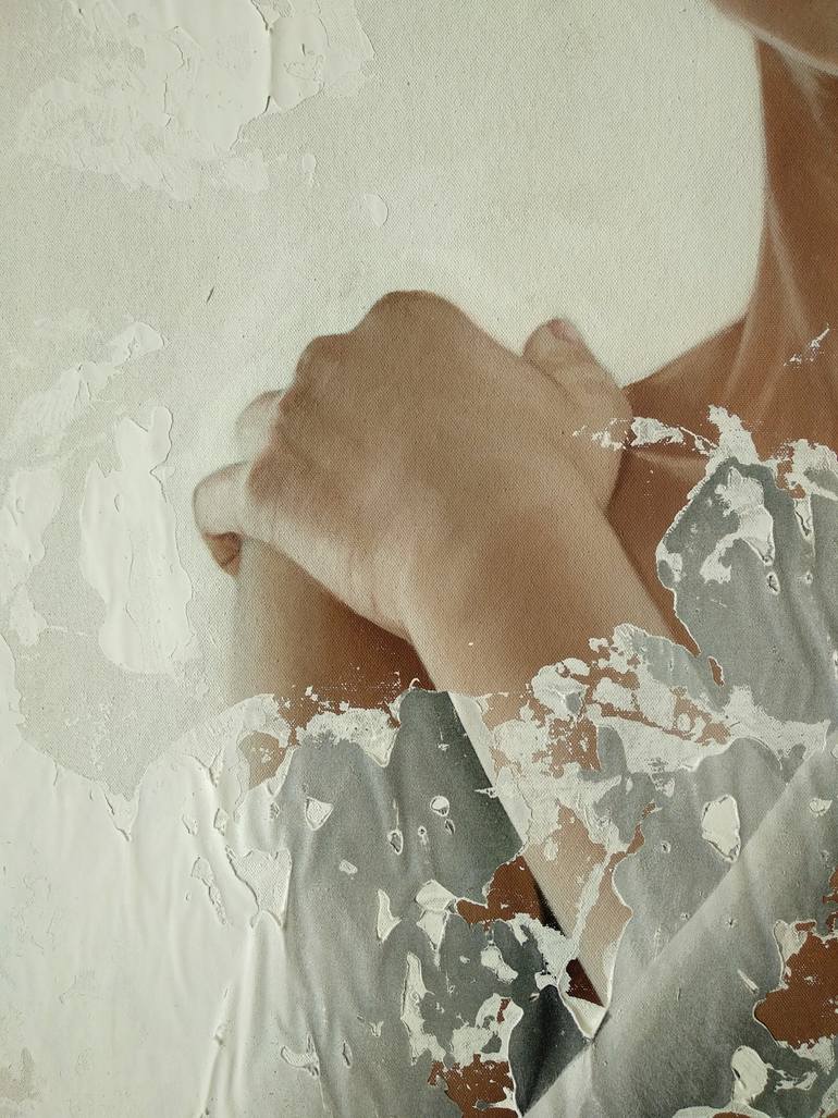 Original Figurative Body Painting by Raúl Lara