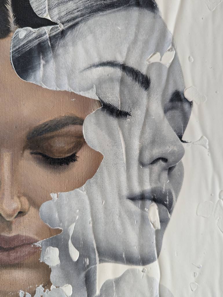 Original Figurative Body Painting by Raúl Lara