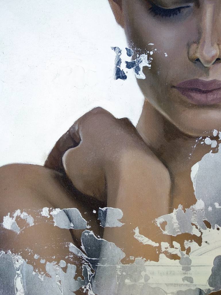 Original Figurative Body Painting by Raúl Lara