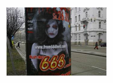 28 666 (Vienna, Austria, 2011) by Johnny Green (33 x 43cm) thumb