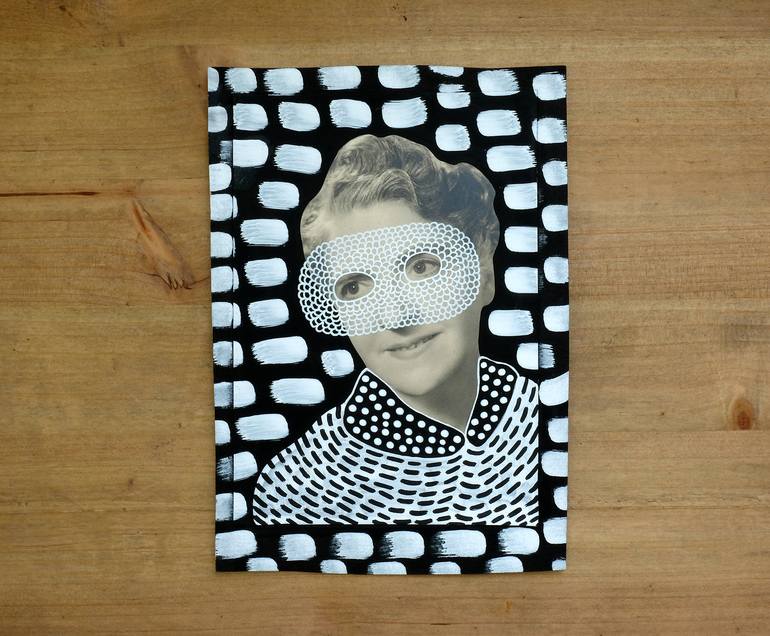 Original Abstract Women Drawing by Naomi Vona
