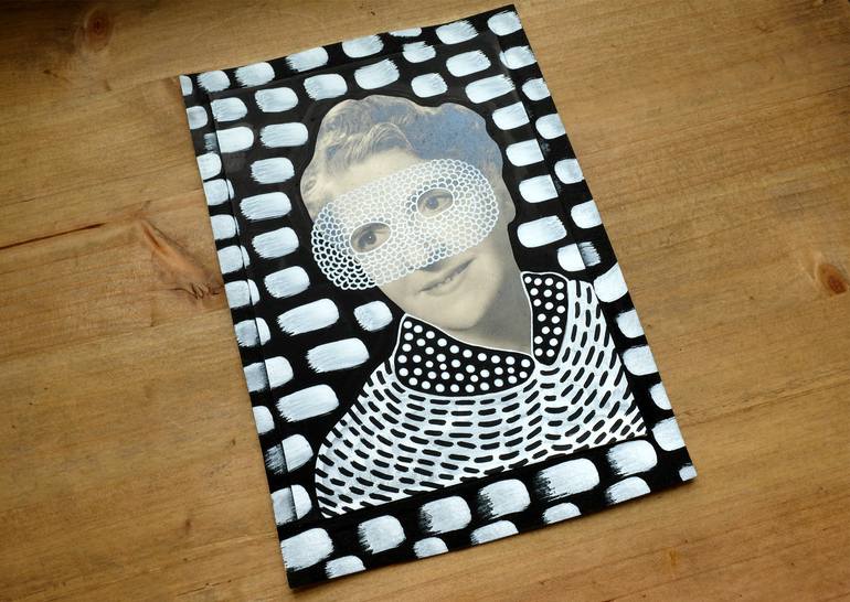 Original Abstract Women Drawing by Naomi Vona