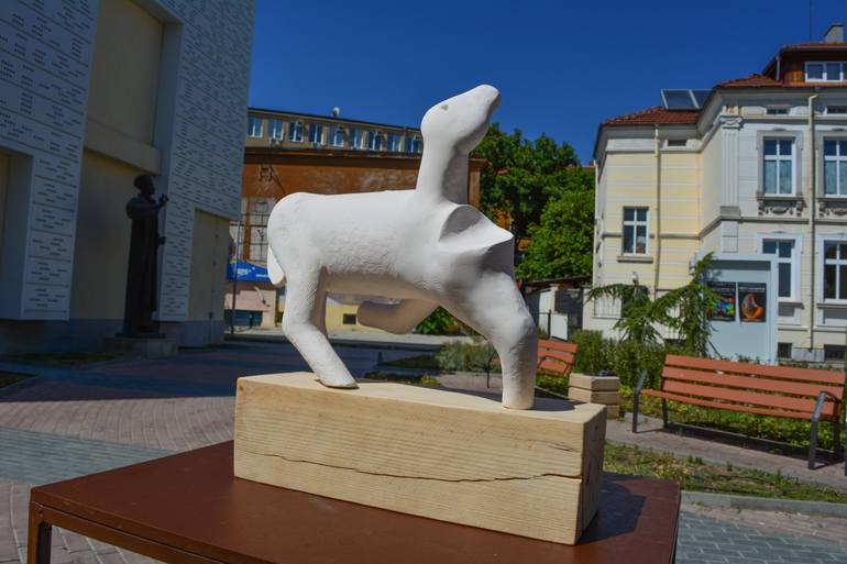 Original Modern Animal Sculpture by Ivan Stoyanov
