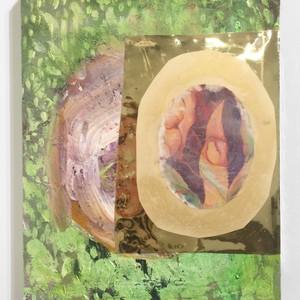 ovaloid on gold, on green