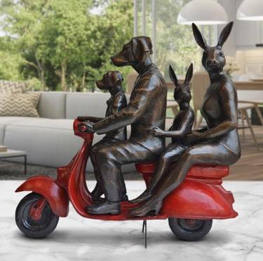 The family that rides together stays together (Bronze Sculpture) thumb
