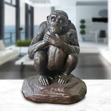 Chimp Love (Medium Bronze) thumb