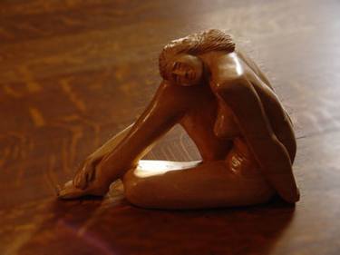 Original Figurative Women Sculpture by Miguel Lopez Lemus