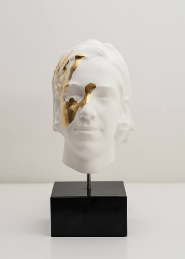 Original Modern Portrait Sculpture by mo cornelisse