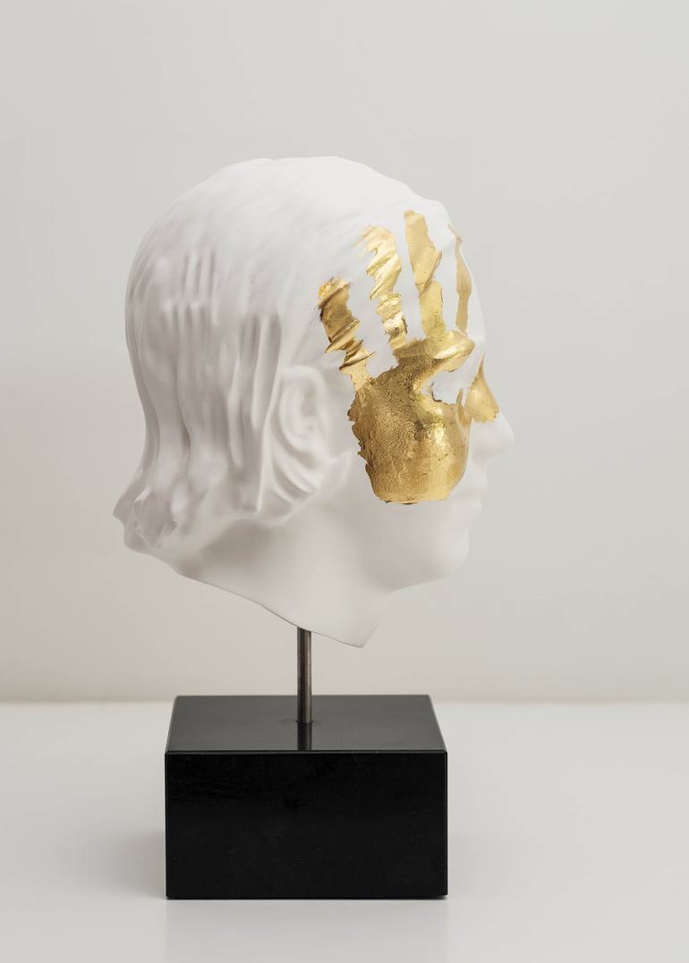 Original Modern Portrait Sculpture by mo cornelisse