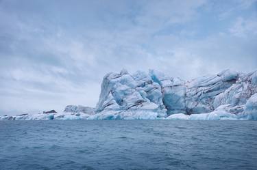 Icebergs at Jökulsárlón thumb