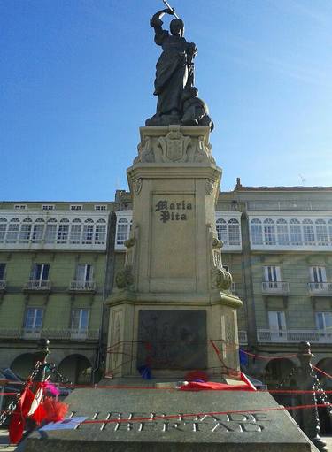 "Homenaxe a unha muller de caracter", 2014. Pasarúas para o Día Internacional da muller. Casa Museo Emilia Pardo Bazán-Praza María Pita. A Coruña thumb