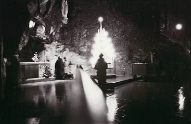 Lourdes miracle grotto thumb