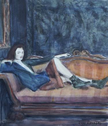 Woman lying in a sofa thumb