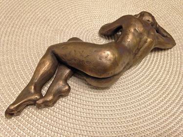 Original Figurative Nude Sculpture by Nonna Myndreskou