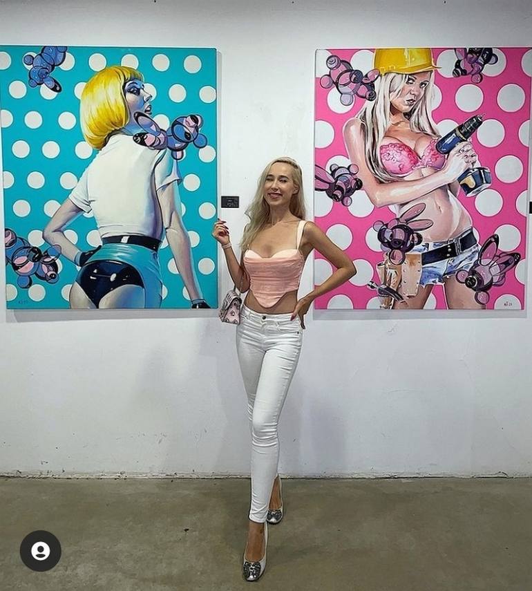 Original Figurative Women Painting by Igor Konovalov