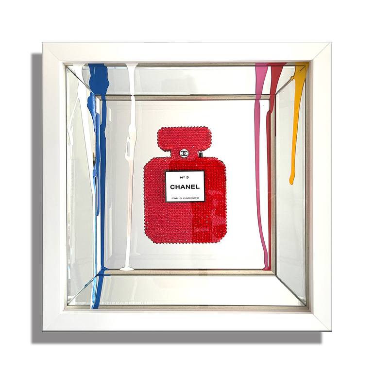 ed Iconic N5 Chanel – Original Swarovski Wall Sculpture on Mirror