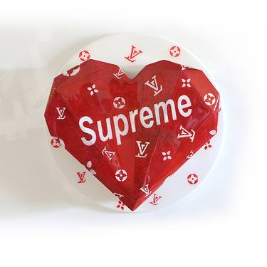 Supreme-Love - Sculpture Custom/Similar available thumb