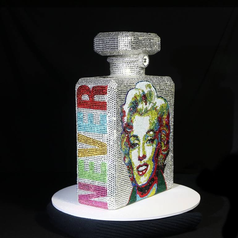 Original Pop Art Fashion Sculpture by GARDANI ART