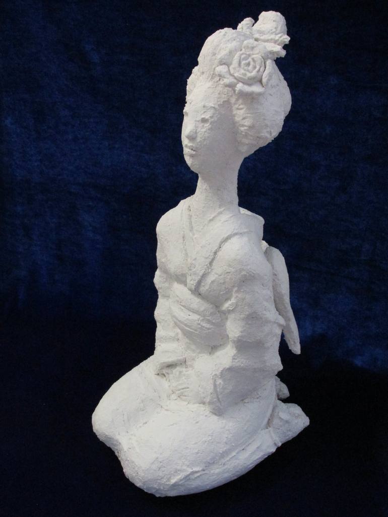 Original Figurative Women Sculpture by Claudio Barake