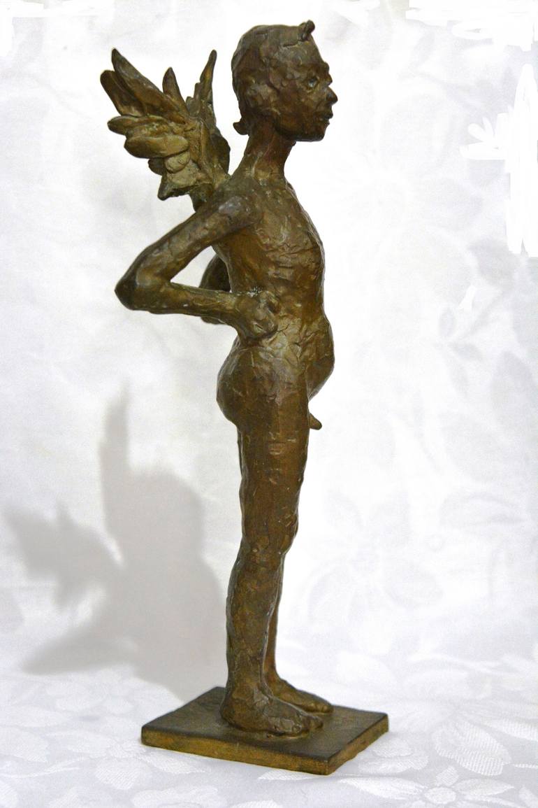 Original Figurative Love Sculpture by Claudio Barake