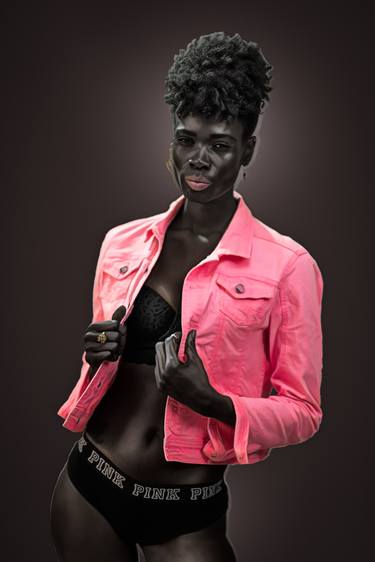 Black Beauty in Bright Pink thumb