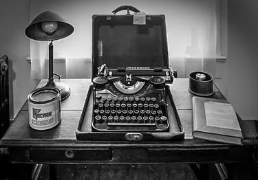 William Faulkner's Typewriter at Rowan Oak, Oxford, Mississippi, 2005 thumb