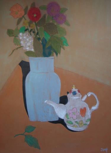 Blue Vase with Four Different Color Flowers Teapot thumb